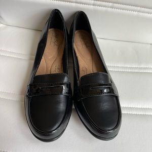 Soft Style by Hush Puppies size 12